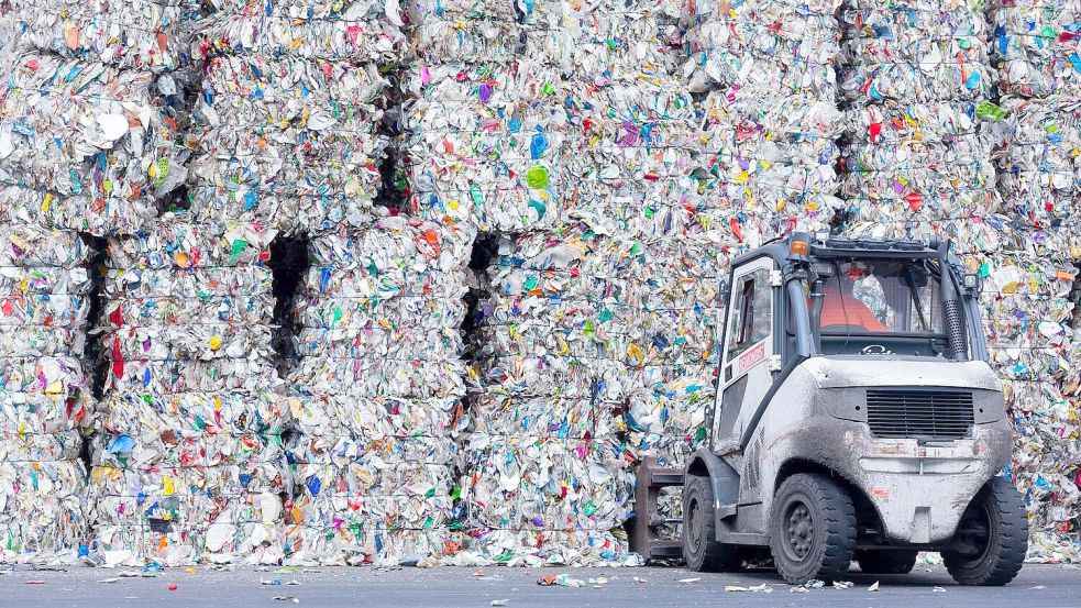 Schier unendliche Massen an Plastikmüll entstehen in Deutschland jedes Jahr - ein großer Teil davon wird recycelt. Foto: Rolf Vennenbernd