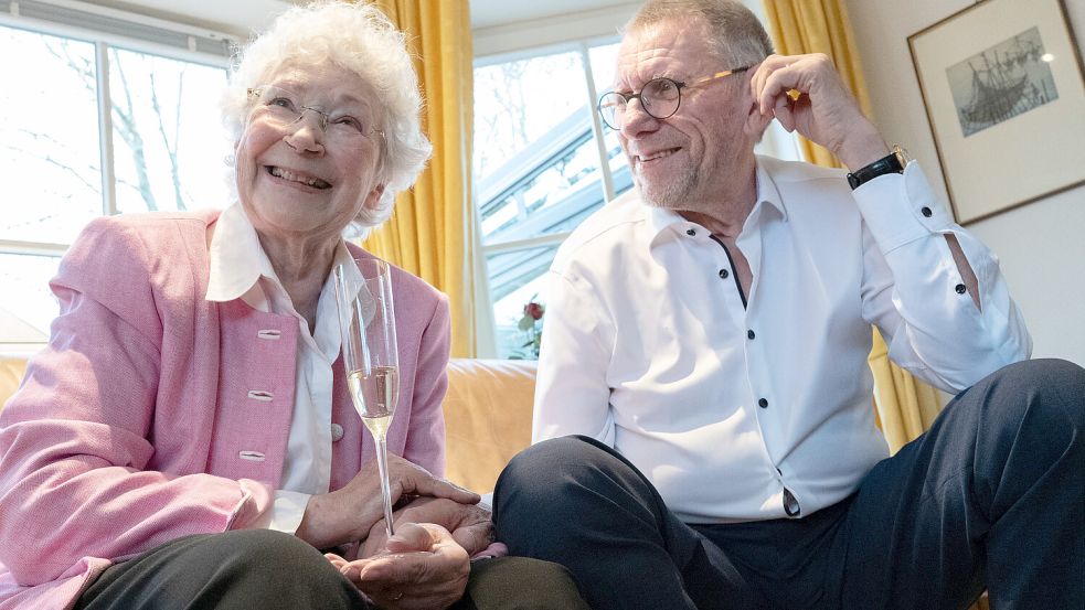Sie sind sichtbar glücklich über ihren Mut. Foto: Klaus Ortgies/Archiv