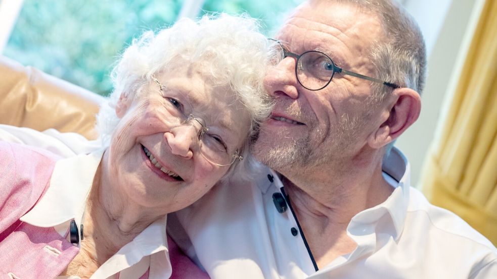 Sie haben noch einmal ihr Glück gefunden: Ellen Schmitz und Johan van Dijk. Foto: Klaus Ortgies/Archiv