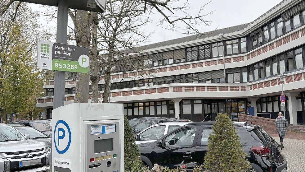 Kurzzeitparker finden in und rund um die Innenstadt zahlreiche bezahlbare Parkplätze. Anders sieht das für Langzeitparker aus. Foto: Mieke Matthes