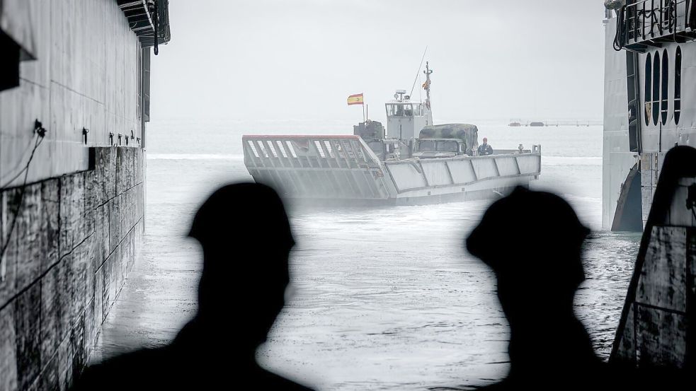 Bei „Steadfast Dart 26“ wird die Verlegung von Truppen und Material innerhalb Europas geübt. Foto: Kay Nietfeld/dpa