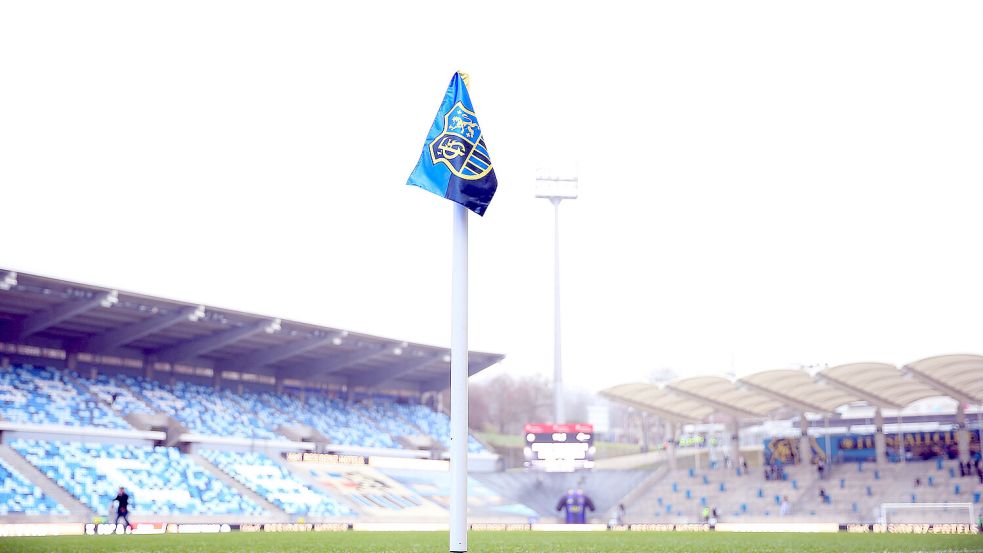 Rund 16.000 Zuschauer passen in die Heimspielstätte des 1. FC Saarbrücken, mehr 1000 Osnabrücker werden die Reise ins Ludwigsparkstadion auf sich nehmen. Foto: IMAGO/Jan Huebner