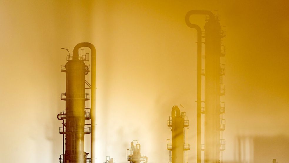 Die deutsche Wirtschaft müht sich nur langsam aus der jahrelangen Flaute. (Archivbild) Foto: Andreas Arnold