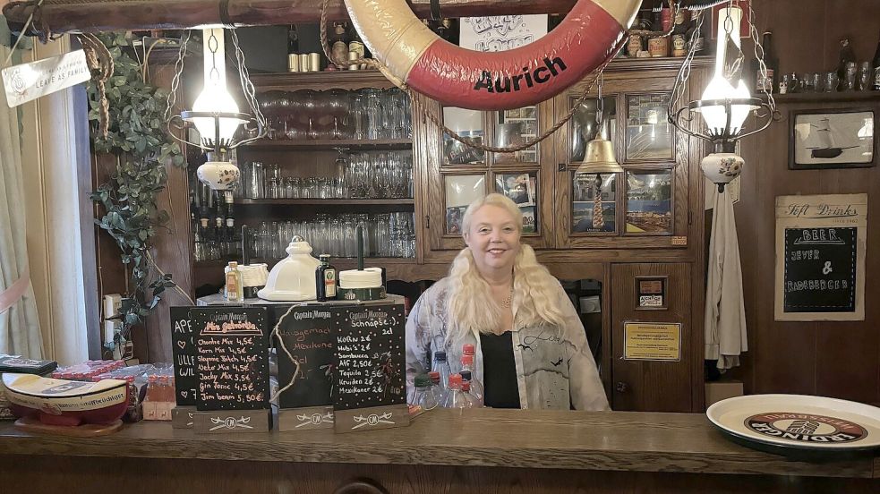 Sie hat keinen Nachfolger für die „Lampe“ gefunden: Wirtin Anja Dieker. Foto: Lasse Paulsen