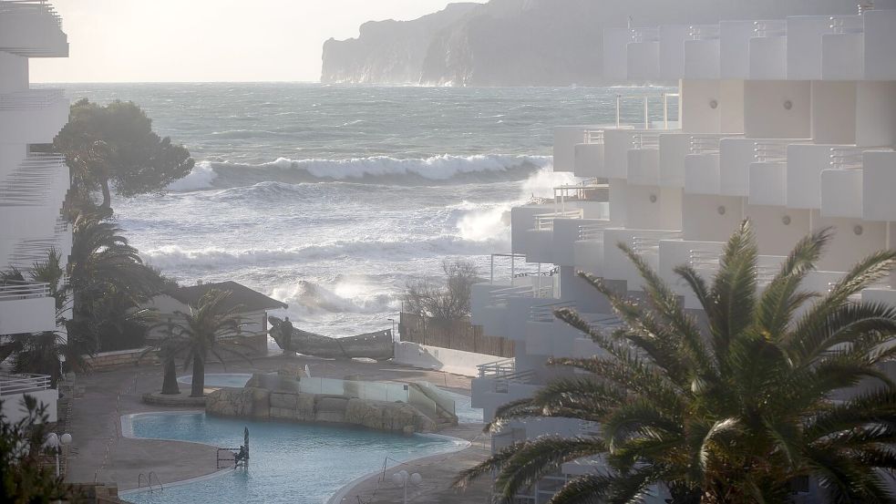 Nach dem Sturm können sich die Menschen auf Mallorca auf ein ruhigeres Wochenende mit Sonne freuen. Nächste Woche soll es wieder regnen. (Archivbild) Foto: Clara Margais