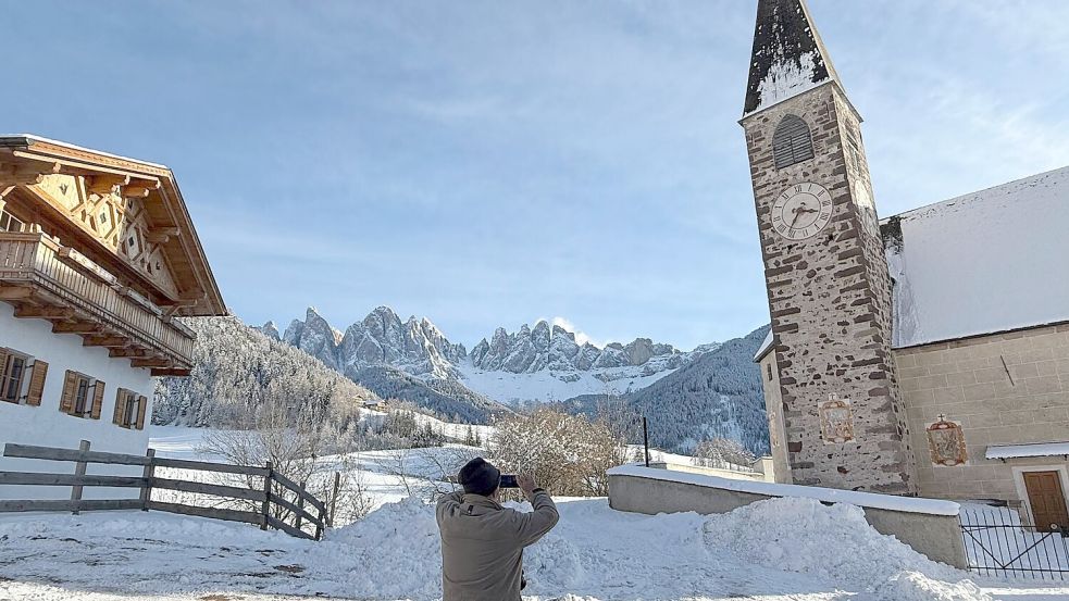 Nach 15 Minuten zu Fuß kann fotografiert werden. Foto: Christoph Sator/dpa