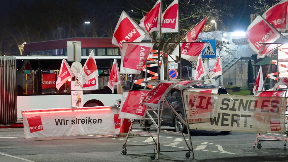 Der Warnstreik ist Teil der laufenden Tarifverhandlungen für die Beschäftigten im kommunalen Nahverkehr. Foto: Henning Kaiser