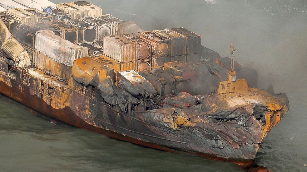 Fast ein Jahr nach der Kollision zweier Schiffe vor Englands Nordseeküste ist der Kapitän des Frachters „Solong“ der fahrlässigen Tötung eines Crewmitglieds schuldig gesprochen worden. Foto: Dan Kitwood/pool getty/AP/dpa