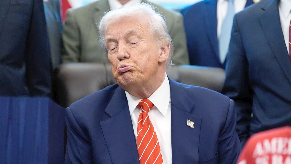 Trumps Unterschrift hat den Shutdown beendet, nicht aber den Streit ums Budget des Heimatschutzministeriums. Foto: Alex Brandon/AP/dpa