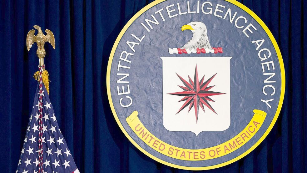 Das Factbook gab es seit 1962. (Archivbild). Foto: Carolyn Kaster/AP/dpa