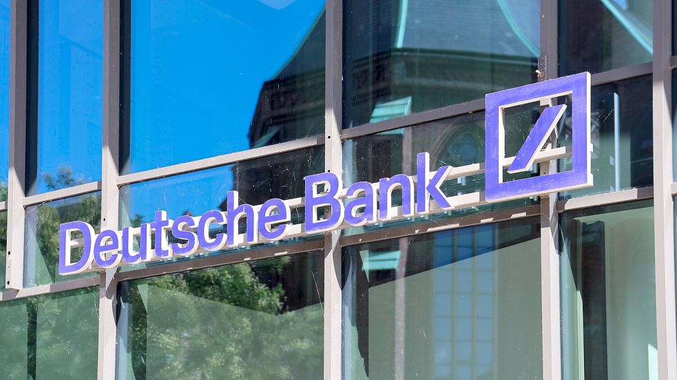 Die Deutsche Bank unterhielt jahrelang Geschäftsbeziehungen zum Sexualstraftäter Jeffrey Epstein. Foto: IMAGO/CHROMORANGE