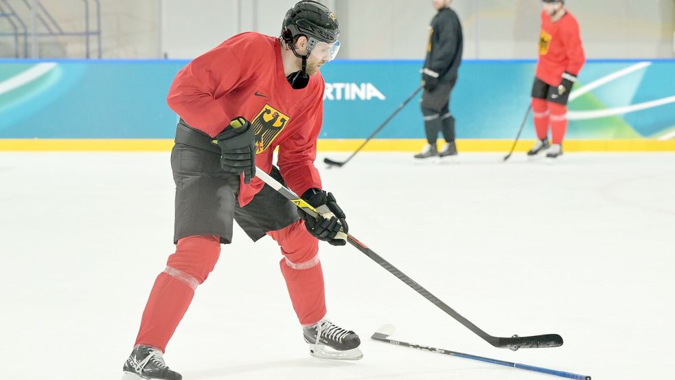 Beeindruckte im Training sogleich seine Mitspieler: Leo Draisaitl Foto: Peter Kneffel