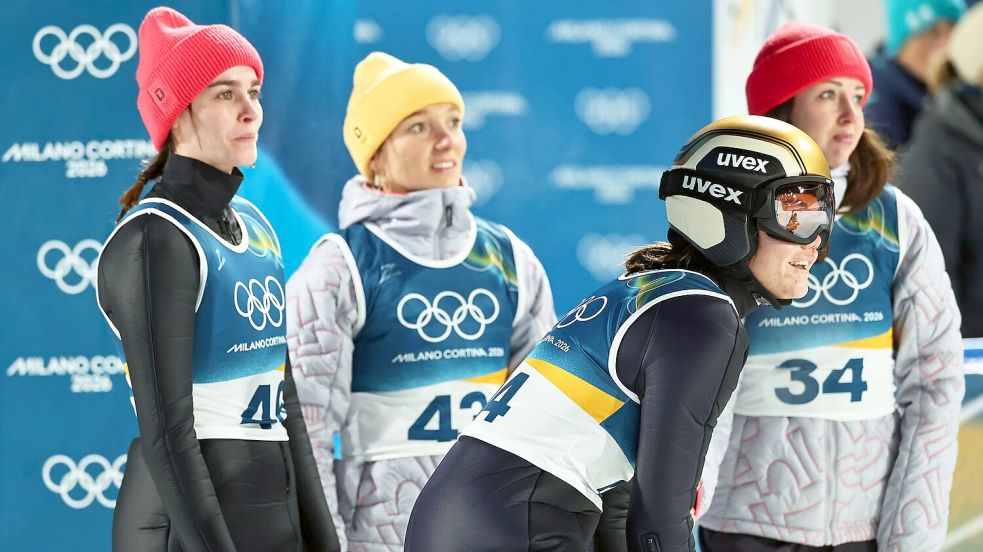 Die deutschen Skispringerinnen verpassten die erhoffte Medaille. Foto: Daniel Karmann