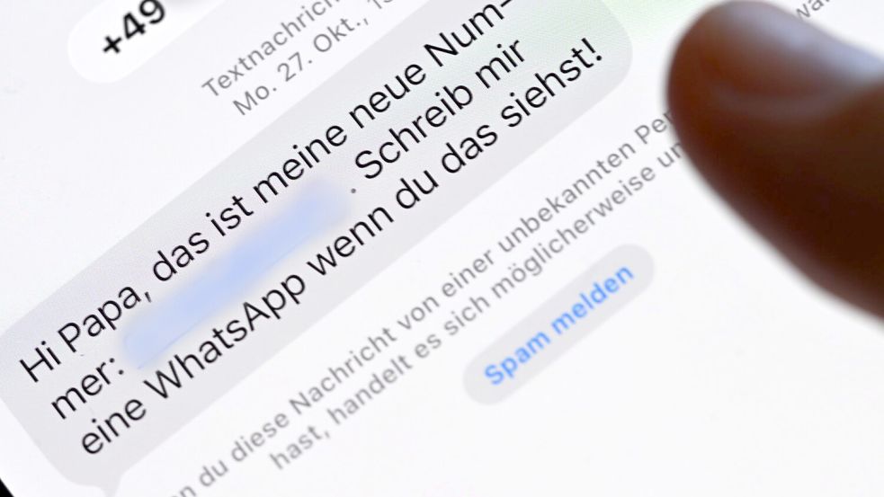 Bei der Bundesnetzagentur gingen im vergangenen Jahr 85.158 Beschwerden zu Rufnummernmissbrauch ein. Foto: Wolf von Dewitz/dpa