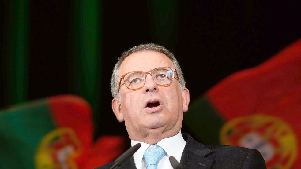 Der Sozialist António José Seguro geht als haushoher Favorit in die Stichwahl um das portugiesische Präsidentenamt. (Archivbild) Foto: Armando Franca/AP/dpa
