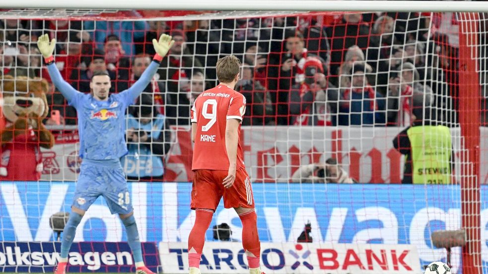 Harry Kane ist vom Punkt mal wieder Extraklasse. Foto: Sven Hoppe