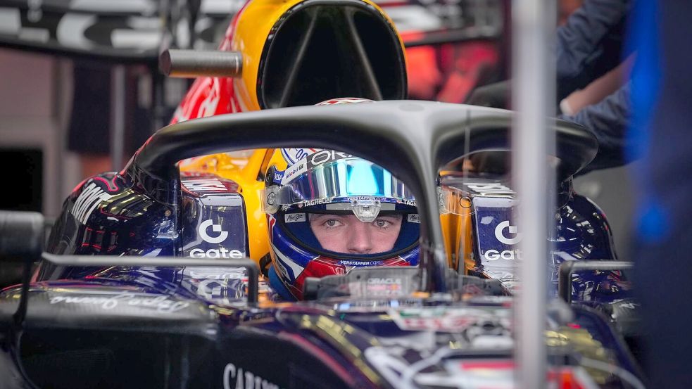Max Verstappen fehlt aktuell die Freude am Fahren. (Archivbild) Foto: Altaf Qadri/AP/dpa