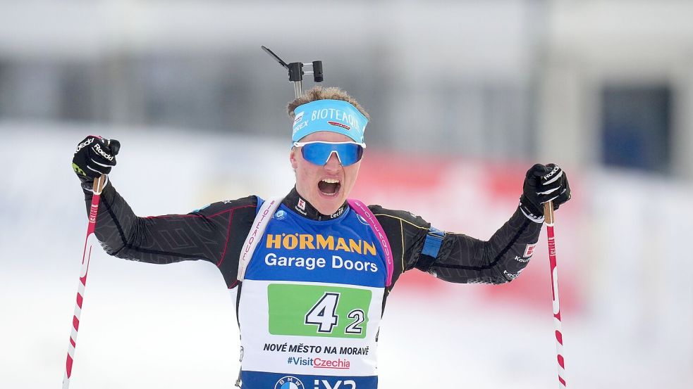 Der Bayer Leonhard Pfund gilt als großes deutsches Talent Foto: Petr David Josek/AP/dpa