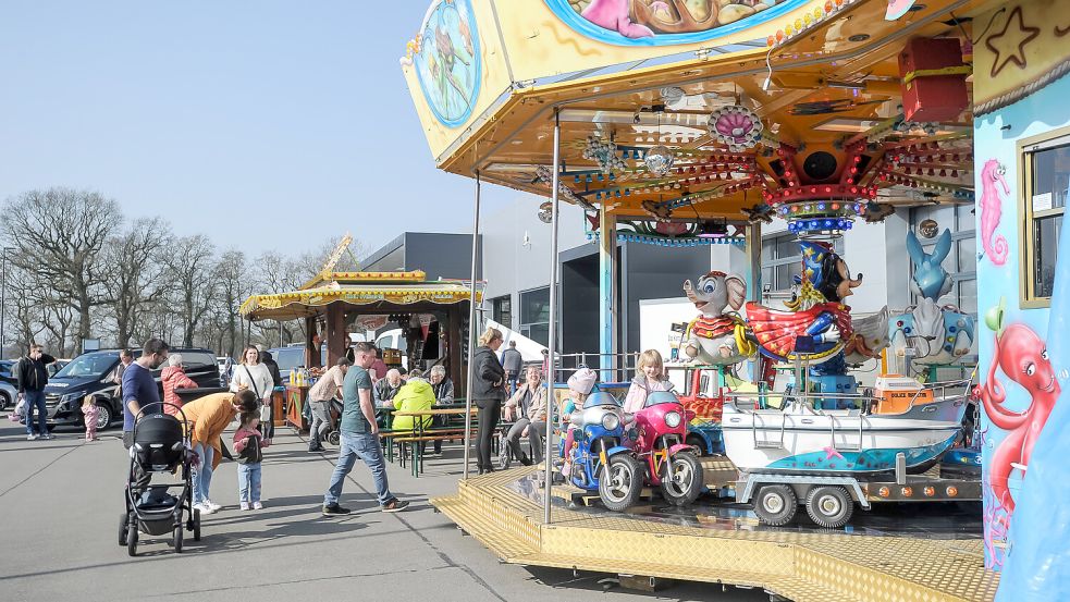 Auch wenn zum offiziellen Saisonstart natürlich das Automobil im Fokus steht, sehen die Händler ihren Autotag als einen Ausflugstag für jede Altersklasse und bieten entsprechende Angebote.