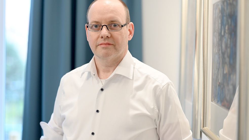 Hautarzt Bernd Brinker aus Weener. Foto: Lars Penning