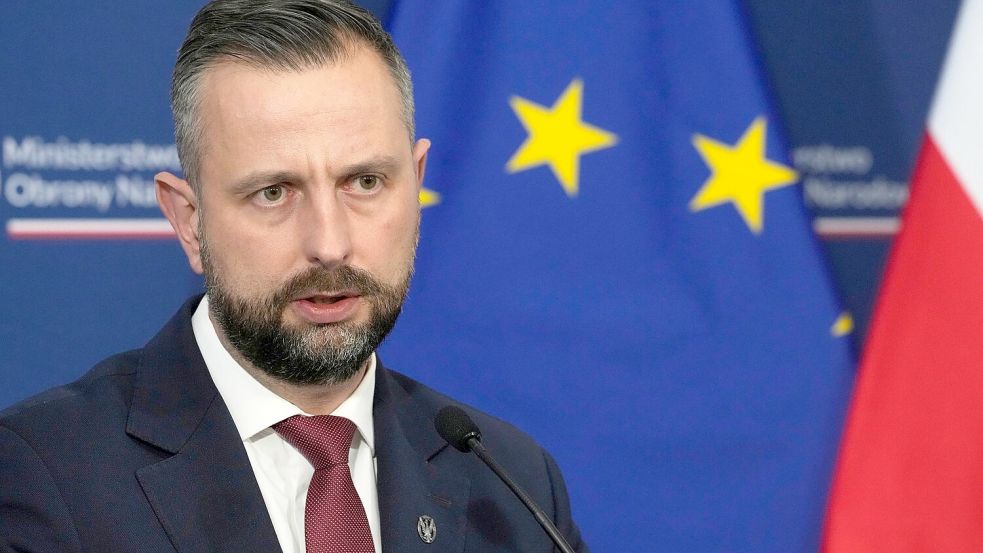Polens Verteidigungsminister Wladyslaw Kosiniak-Kamysz sieht Bemühungen um eine europäische nukleare Abschreckung skeptisch. (Archivbild) Foto: Czarek Sokolowski/AP/dpa