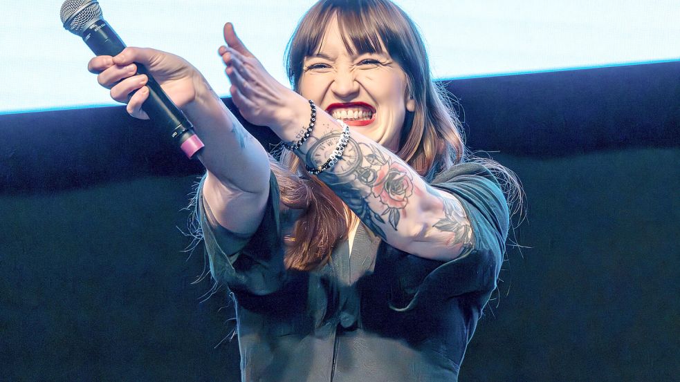 Linken-Fraktonschefin Heidi Reichinnek Anfang Februar auf einer Wahlkampfveranstaltung in München. Foto: IMAGO/Wolfgang Maria Weber