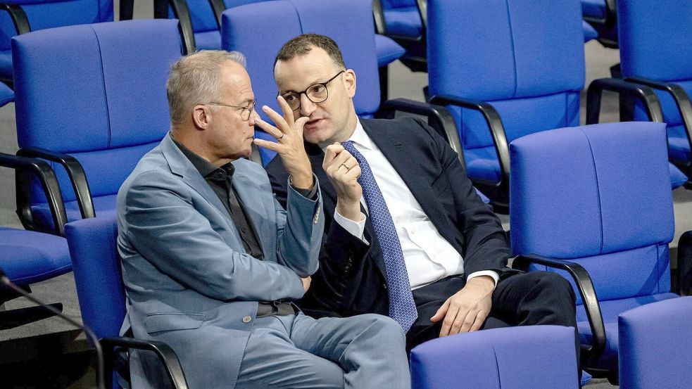 Die beiden Fraktionschefs wollen in wenigen Tagen erklären, was aus dem Heizungsgesetz wird. (Archivbild) Foto: Fabian Sommer/dpa