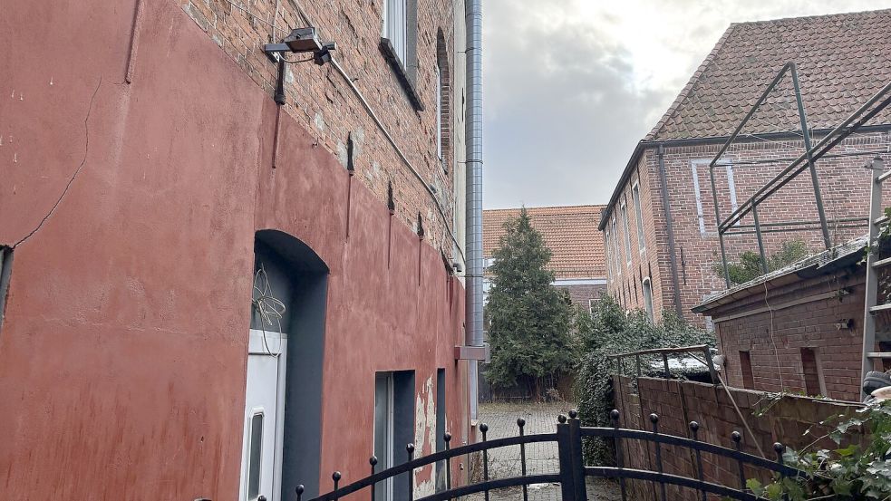 Durch diese Lohne von der Osterstraße aus gesehen, soll künftig der Weg zur neuen Bibliothek führen. Foto: Rebecca Kresse