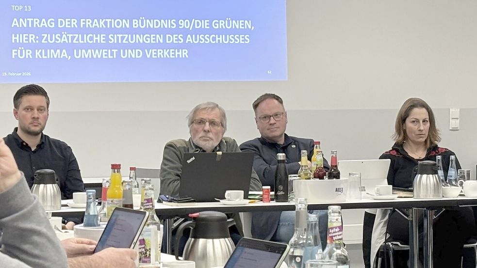 Ausschussvorsitzender Reinhold Mohr (Zweiter von links) trat am Donnerstag frustriert von seinem Amt zurück. Foto: Karin Böhmer