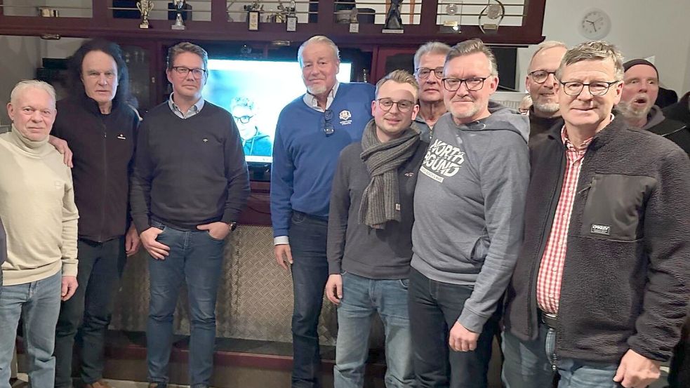 Den Vorstand des ATC bilden (von links): Thomas Ahrens , Willi Helmers, Bastian Wehmeyer, Dr. Galal Galal (per Video zugeschaltet), Dietmar „Didi“ Müller-Dunkmann, Tammo Ahrens, Ulrich Heilemann, Thorsten Pintschovius, Jörg Wilken und Dr. Bernd Fuhrmann. Es fehlt Dieter Voß.Fotos: privat