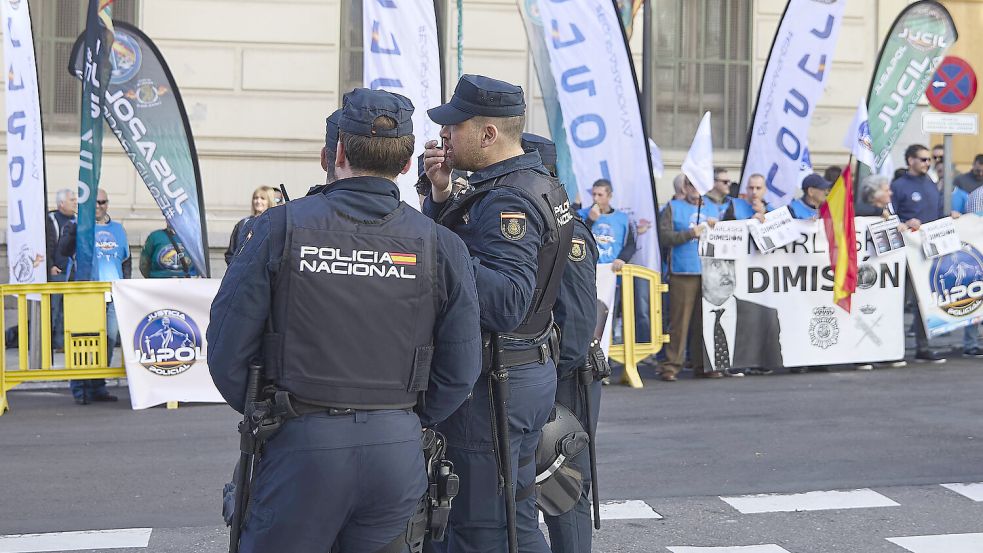 Gegen den operativen Chef der „Policía Nacional” ermittelt ein Madrider Gericht wegen des Verdachts der Vergewaltigung. Foto: IMAGO / Europa Press