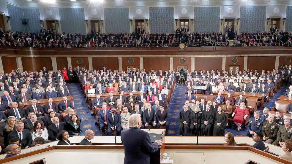 Fast zwei Stunden lang redete Trump vor dem Kongress. Foto: Jessica Koscielniak/Pool Reuters