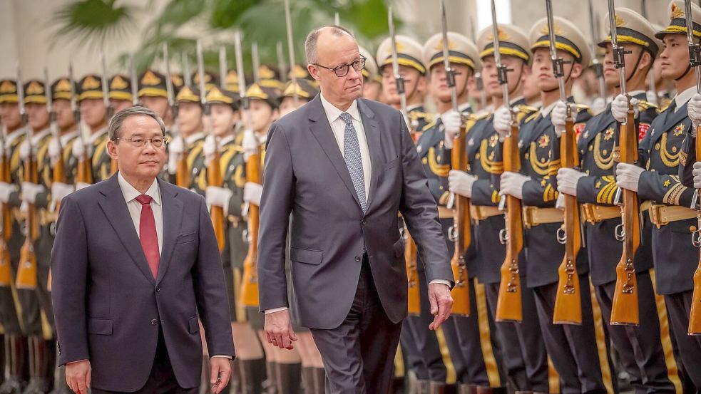 Merz appelliert in Peking an die gemeinsame Verantwortung Europas und Chinas. Foto: Michael Kappeler/dpa