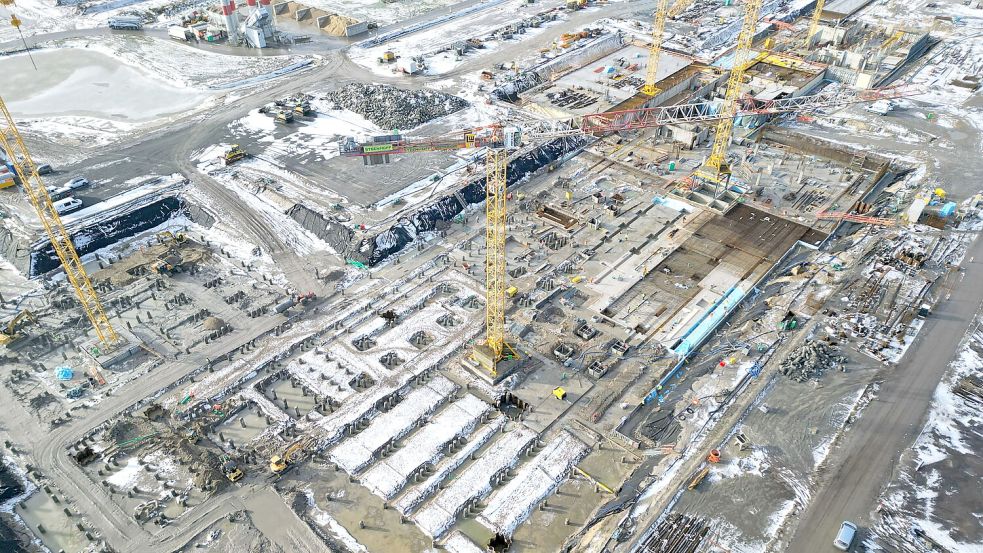 Riesig: Die Zentralklinik-Baustelle aus der Vogelperspektive. Foto: IST Ingenieurbüro für Straßen- und Tiefbau