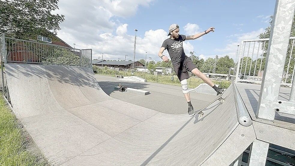 An der Sägemühlenstraße in Leer gibt es einen Skaterplatz. Die Stadt will einen weiteren Platz für Jugendliche schaffen. Foto: Jonas Bothe/Archiv