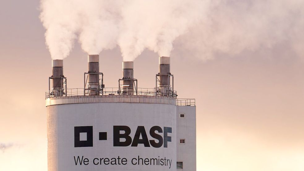 BASF spart Milliarden gegen die Krise in der Chemiebranche (Archivbild) Foto: Uwe Anspach