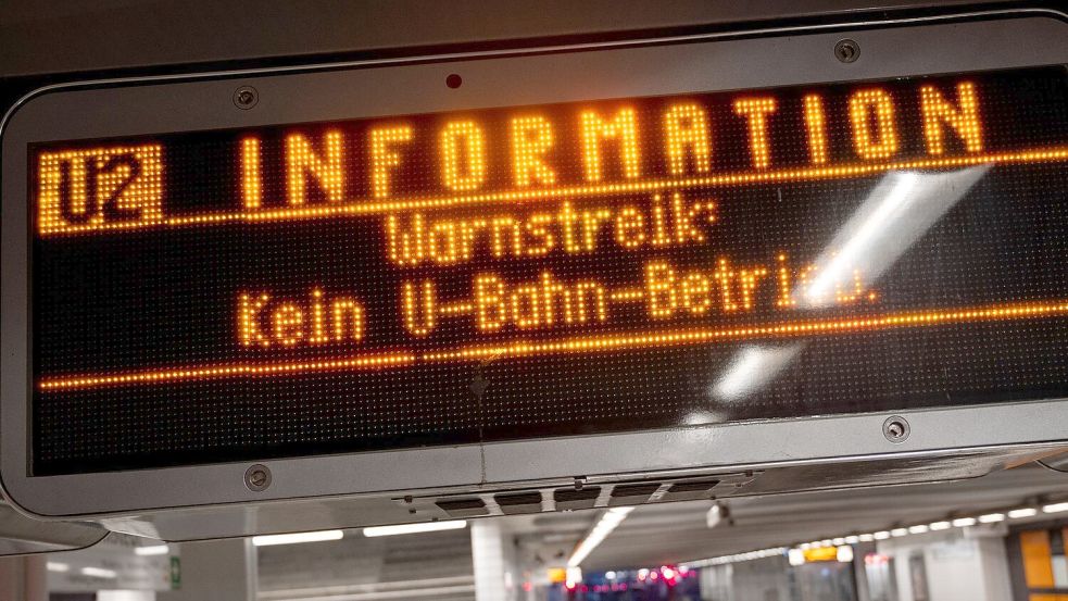 Die am Freitag gestarteten Warnstreiks im Nahverkehr werden am Samstag vielerorts fortgesetzt. Foto: Daniel Bockwoldt