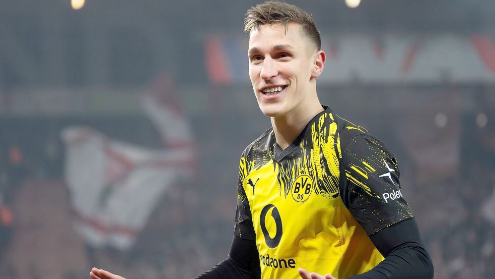 Dortmunds Nico Schlotterbeck ist für das Topspiel einsatzbereit. (Archivbild) Foto: Soeren Stache