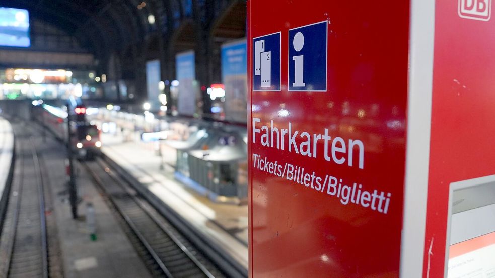 Was passiert in diesem Jahr bei den Fahrpreisen für die Fernzüge? (Archivbild) Foto: Marcus Brandt