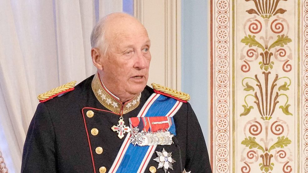 König Harald V. ist auf dem Weg der Besserung. (Archivbild) Foto: Fredrik Varfjell/NTB/dpa