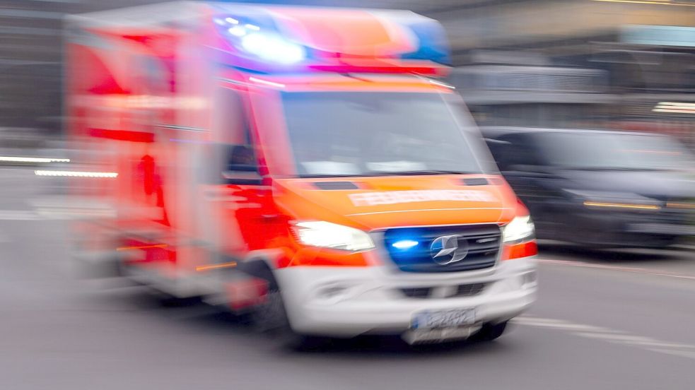 Ein Kind stirbt nach einem Sturz aus dem 15. Stock. (Symbolbild) Foto: Monika Skolimowska