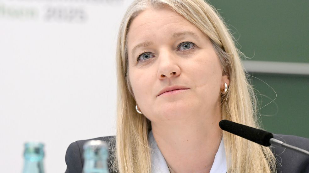 Muss sich einem Untersuchungsausschuss stellen: Die niedersächsische Justizministerin Kathrin Wahlmann. Foto: dpa/ Jennifer Brückner