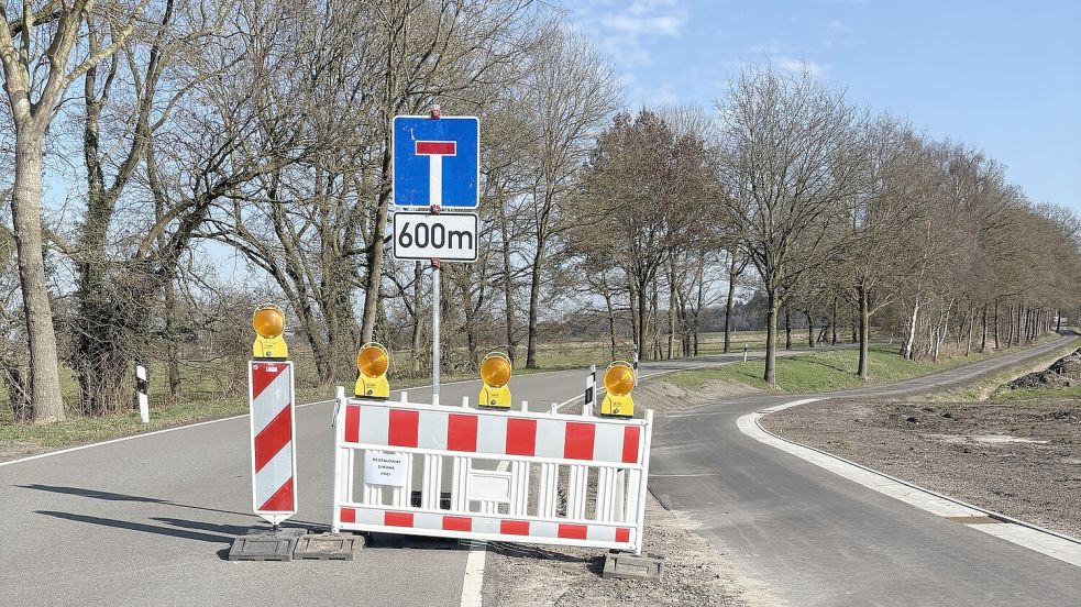 Von der Sagter Ems bis zum Elisabethfehnkanal zwischen Bokelesch und der Schleuse Osterhausen wird der Radweg verbreitert. Aus dem Grund gibt es dort eine Vollsperrung. Foto: Horst Kruse
