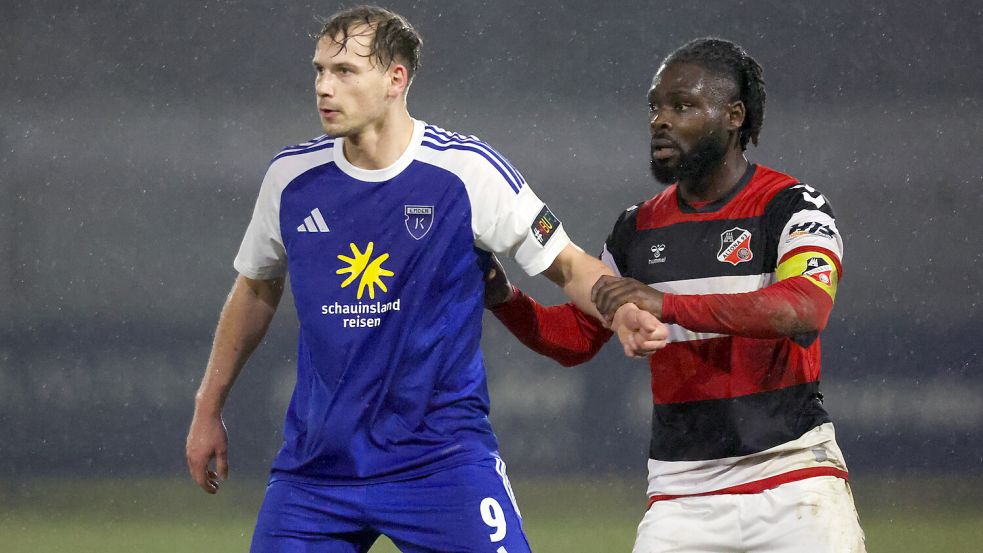 Kickers-Stürmer David Schiller trifft in einem Testspiel am Dienstagabend auf seinen Ex-Verein. Foto: Jens Doden/Emden