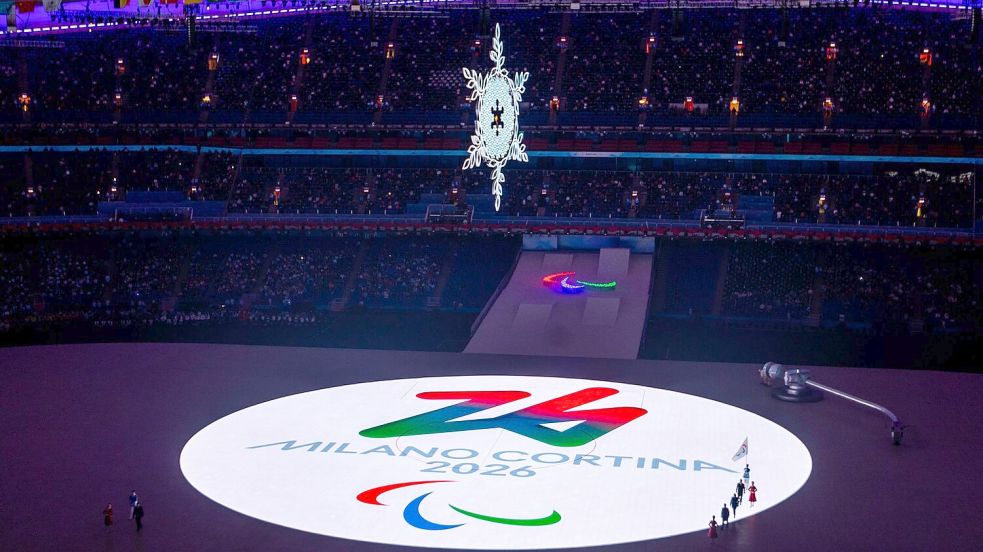 Statt Athleten werden Freiwillige bei der Eröffnung der Paralympischen Spiele die Fahnen tragen. (Archivbild) Foto: Jens Büttner