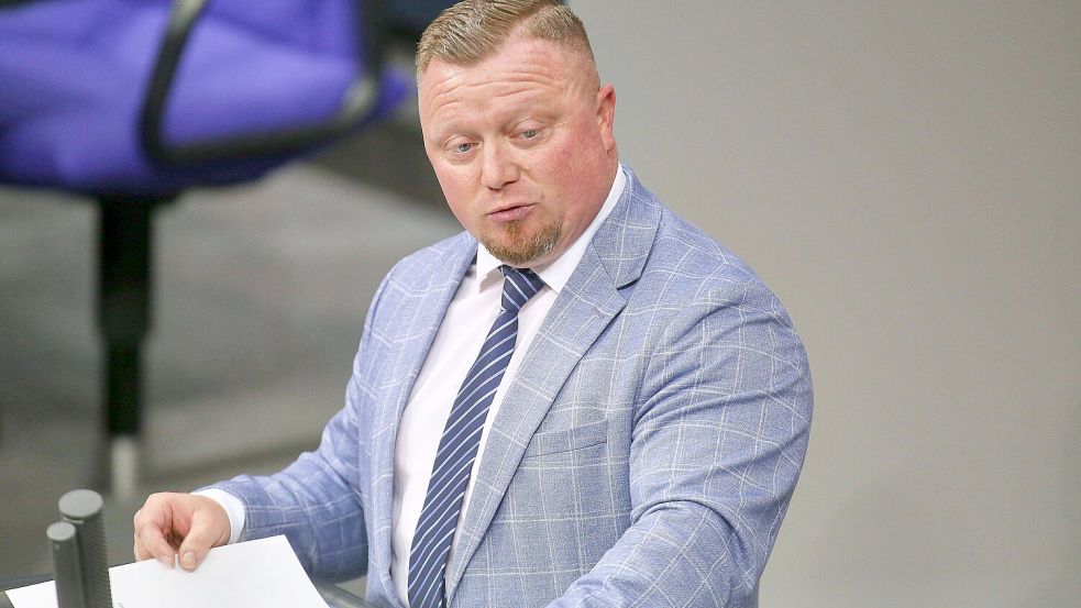 Der Bundestagsabgeordnete Thomas Korell zahlte dem Schwager eines AfD-Parteikollegen fast 4000 Euro im Monat Gehalt. Was der Mann für ihn machte, bleibt unklar. Foto: IMAGO/dts Nachrichtenagentur