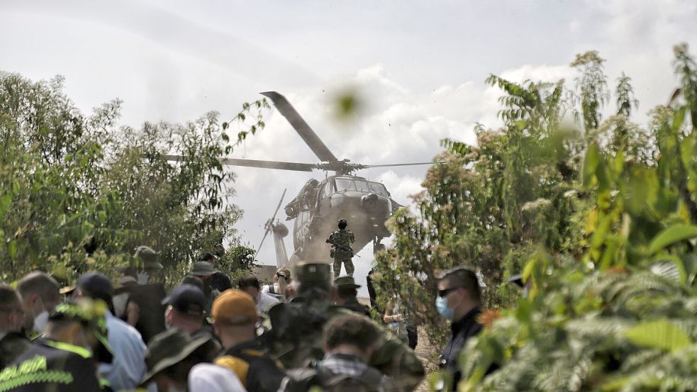 Kolumbiens Regierung hat fünf Kokainlabore nahe Ecuador zerstört. (Archivbild) Foto: Álvaro Tavera/colprensa/dpa
