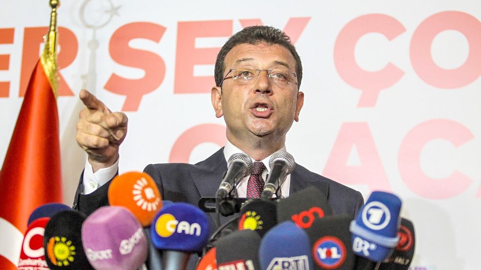 Der Prozess gegen den ehemaligen Bürgermeister von Istanbul hat begonnen, die Anklageschrift umfasst 3700 Seiten. Foto: imago images / Depo Photos