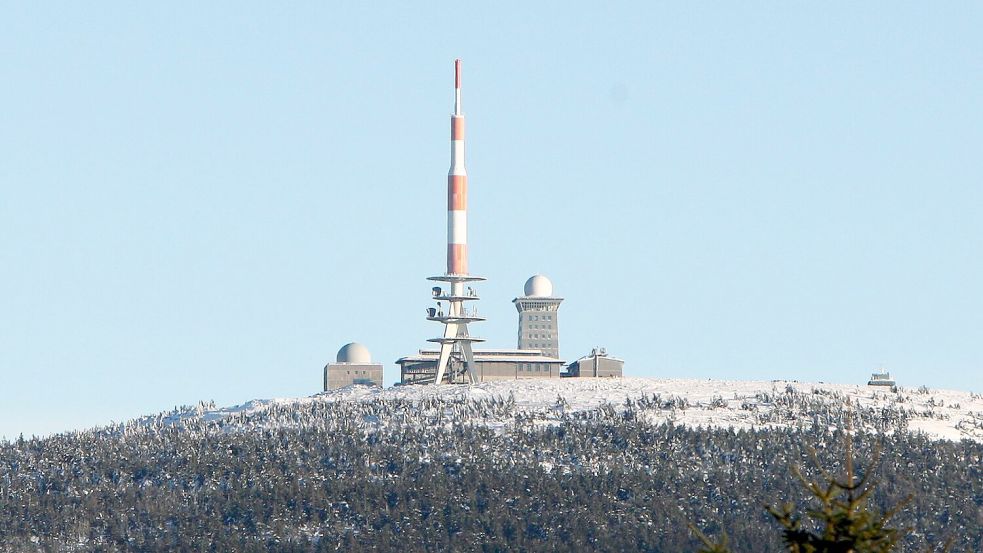 Im Mai möchte die Bundeswehr ein zweiwöchiges Karrierecamp auf der Brockenkuppe veranstalten, um Nachwuchs zu gewinnen. Doch nicht alle halten das Vorhaben für gut. Foto: IMAGO / Susanne Hübner