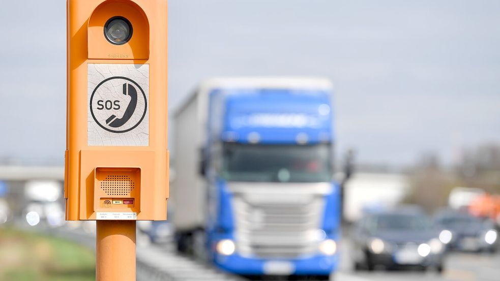Auf dem gesamten Bundesautobahnnetz kommt es derzeit zu einer technischen Störung der Notrufsäulen. (Archivbild) Foto: Uwe Anspach